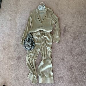 Weekend Stories Pajama Shirt in Champagne